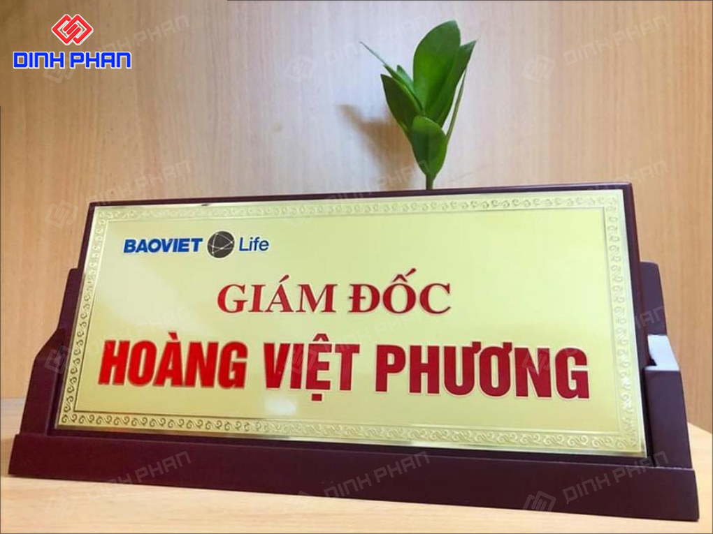 Làm Biển Chức Danh Sang Trọng, Đẳng Cấp