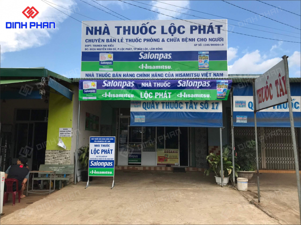 Thi Công Bảng Hiệu Nhà Thuốc Trọn Gói