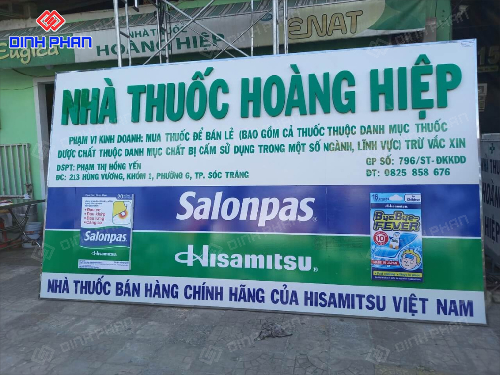 Thi Công Bảng Hiệu Nhà Thuốc Trọn Gói