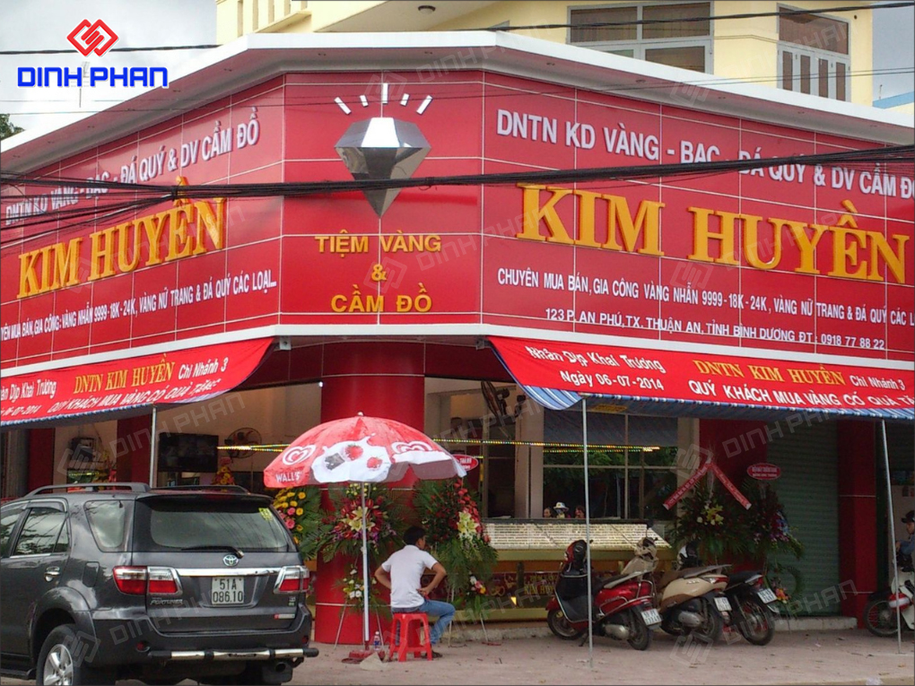 Làm Bảng Hiệu Tiệm Vàng Đẹp, Phong Thủy