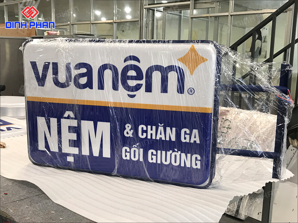 Làm Hộp Đèn Hút Nổi Chữ Nhật Giá Rẻ